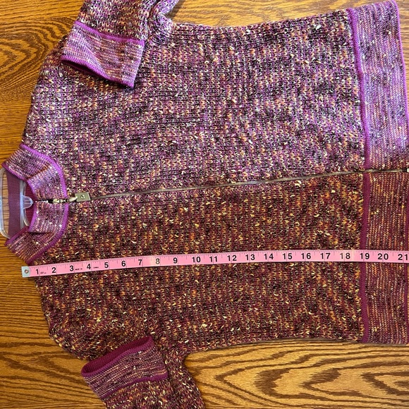 St John sweater/jacket - Picture 9 of 10